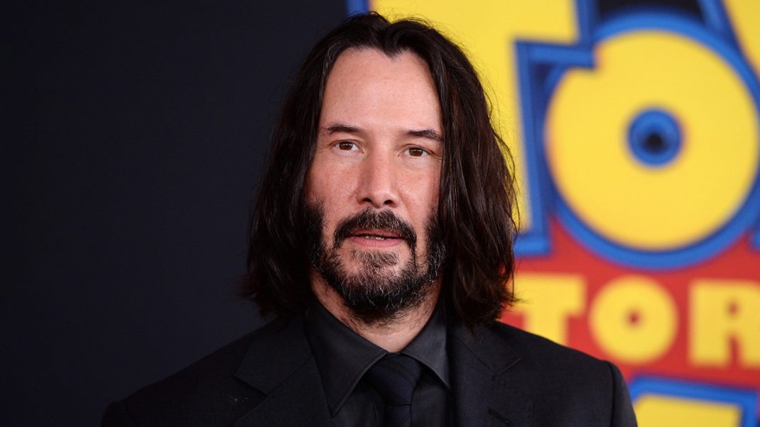 Keanu Reeves is auctioning a date with him for cancer charity ...